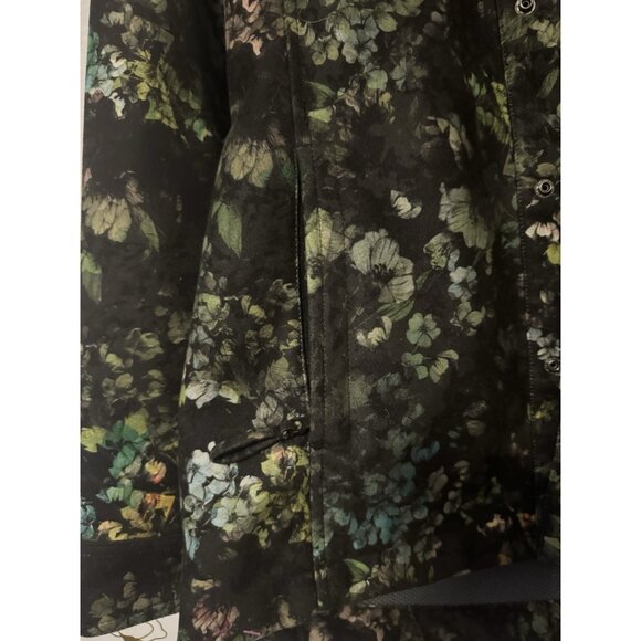 Volcom Green Floral Circle Flannel Womens Snowboarding Jacket Sz Medium - Picture 2 of 4